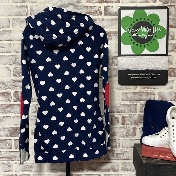 Ampersand Ave red white and blue hoodie
Small - Picture 6 of 7